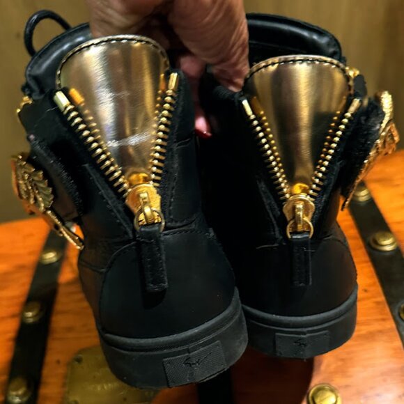 Giuseppe Zanotti Black Leather Eagle High Top Sneakers EUC - Picture 13 of 13